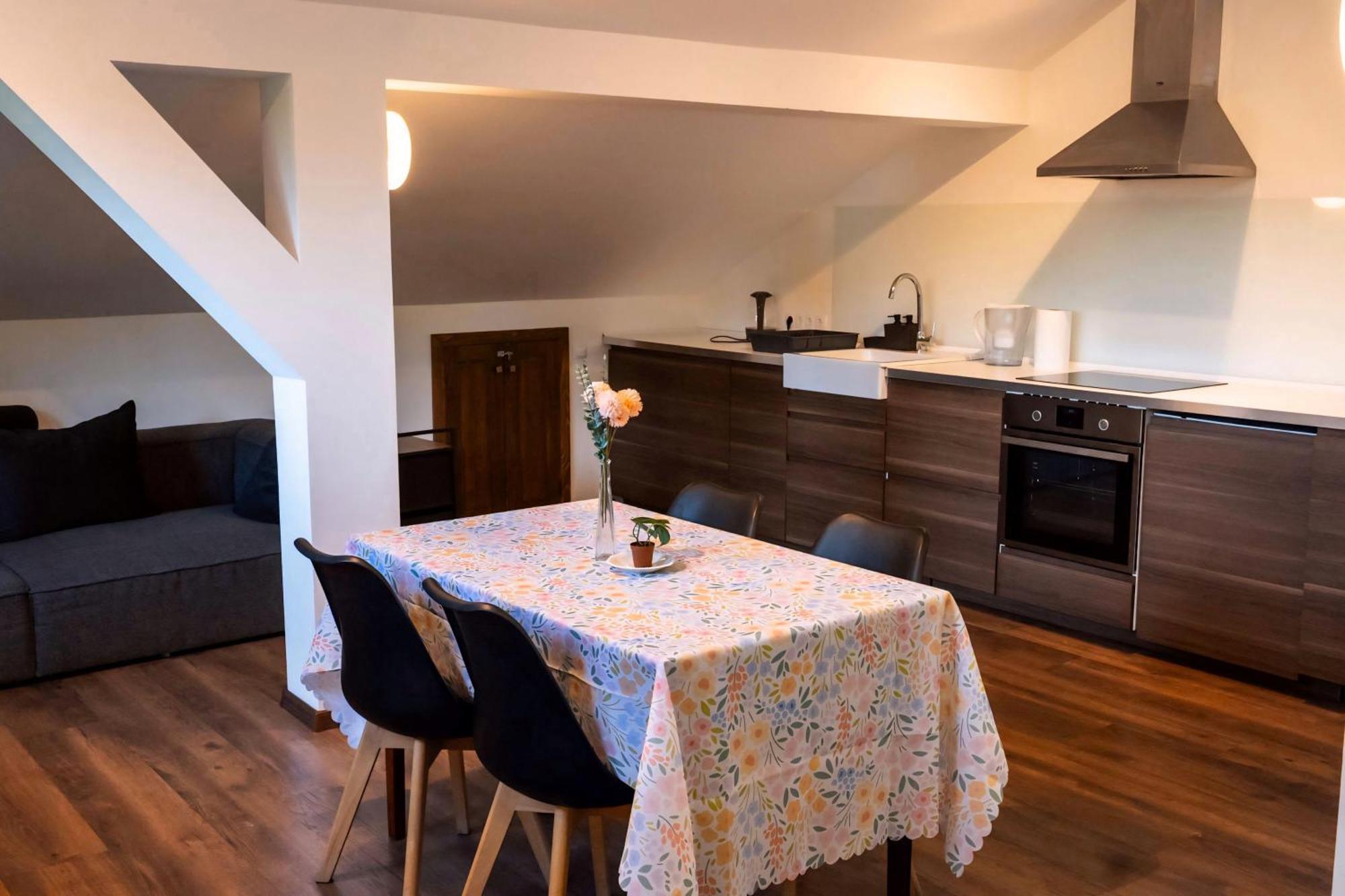 Kesletz House Guest house *